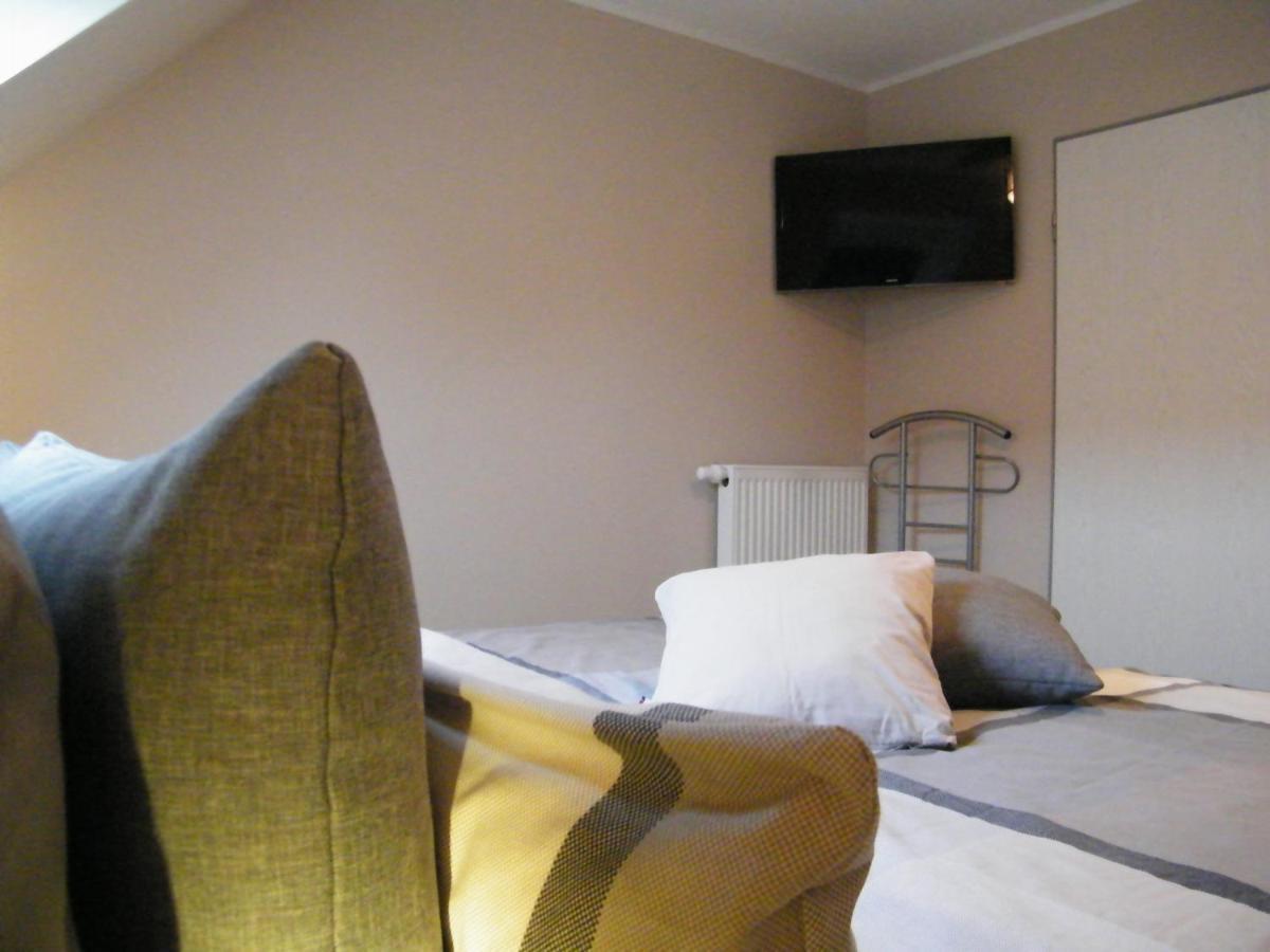 Gastehaus " Schone Aussicht " Apartment Neuharlingersiel Ngoại thất bức ảnh